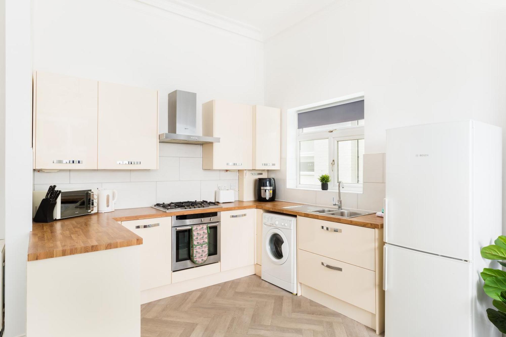 1-Bedroom Apartment In Leamington Spa With Free Parking Eksteriør bilde